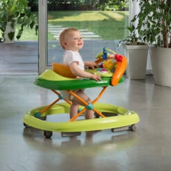 Chicco Girello Walky Talky Con Barra Giochi E Attività Musicali - Dai 6 Mesi Ai 12 Kg 7 Chicco Girello Walky Talky Con Barra Giochi E Attività Musicali - Dai 6 Mesi Ai 12 Kg -Bambini Prodotti Negozio 0081072 chicco girello walky talky con barra giochi e attivita musicali dai 6 mesi ai 12 kg